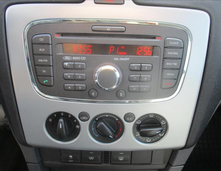 Ford Focus 16
