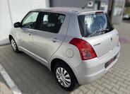 Suzuki Swift 9