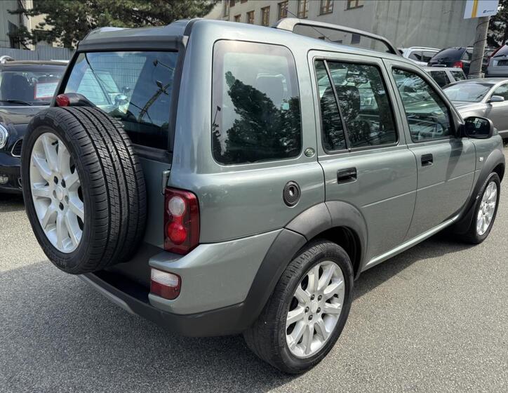 Land Rover Freelander 11