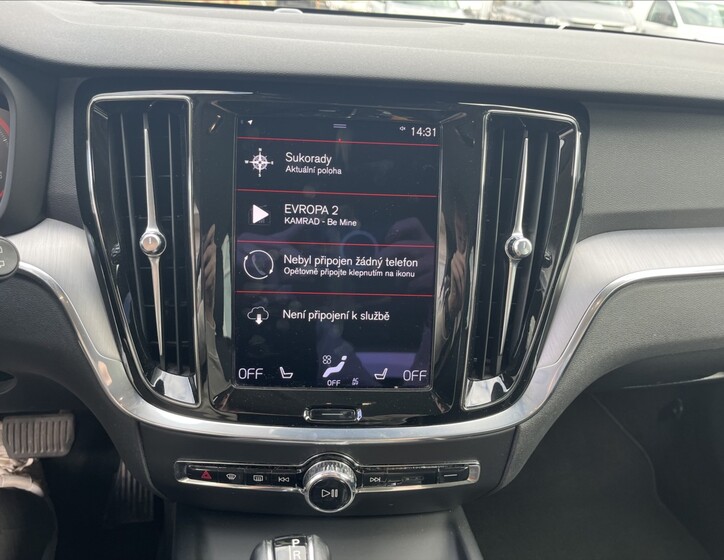 Volvo V60 13