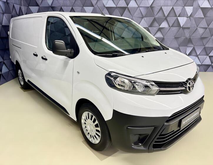Toyota ProAce 4