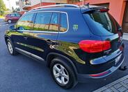 Volkswagen Tiguan 8