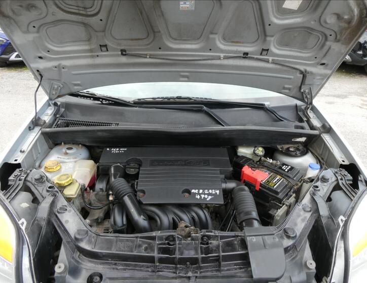 Ford Fusion 24