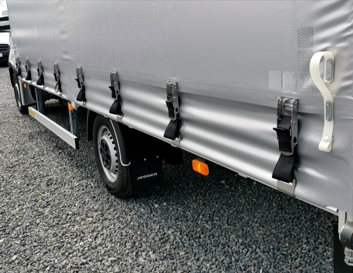 Iveco Daily 21