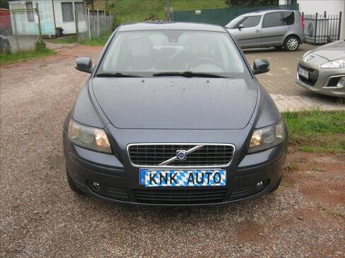 Volvo S40