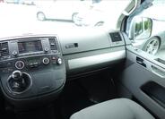 Volkswagen Multivan 26