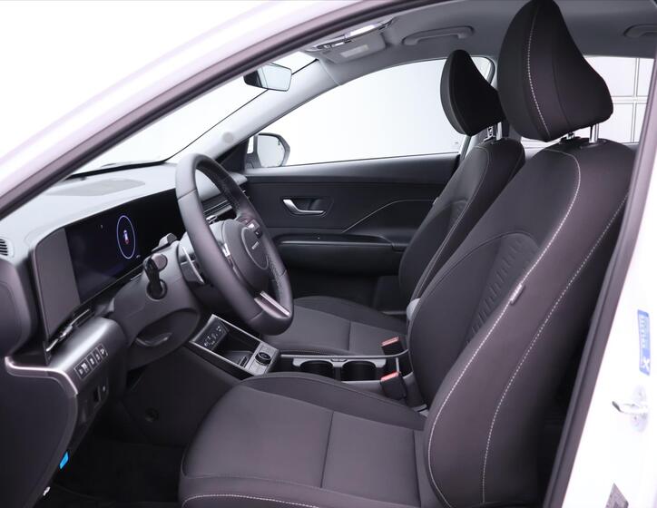 Hyundai Kona 11