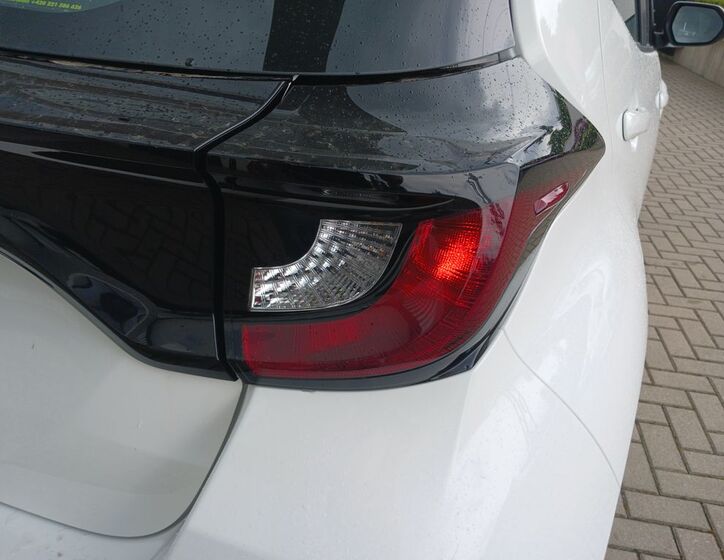 Toyota Yaris 28