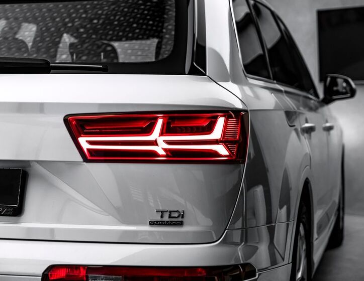 Audi Q7 9