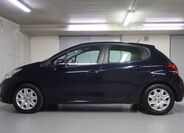 Peugeot 208 8