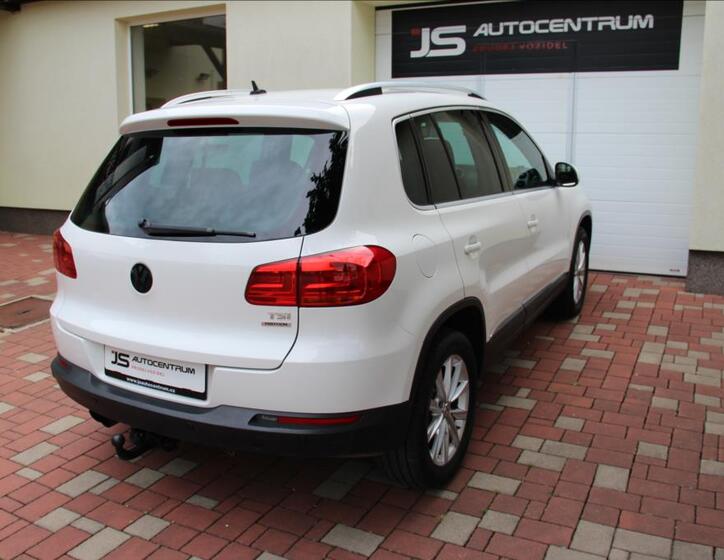 Volkswagen Tiguan 7