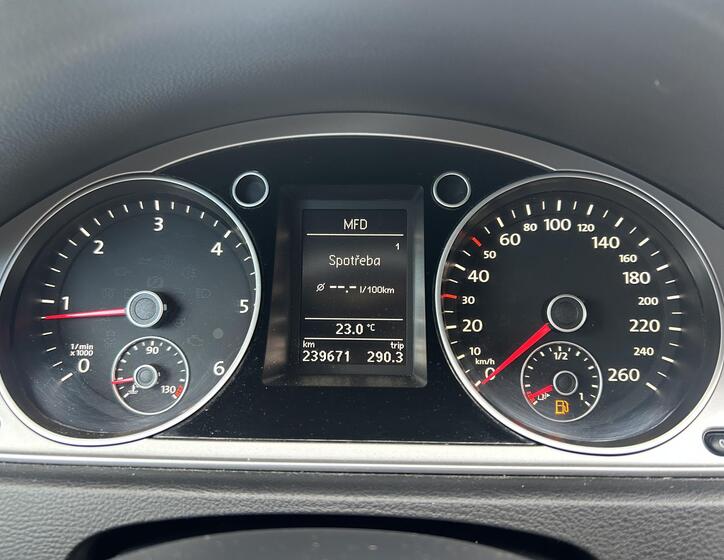Volkswagen Passat 55