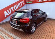 Mercedes-Benz GLA 7