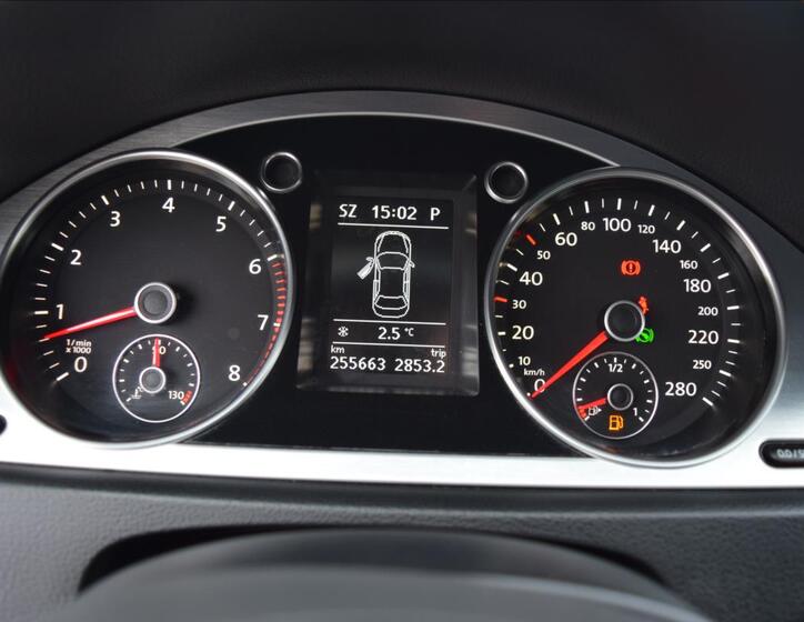Volkswagen Passat 31