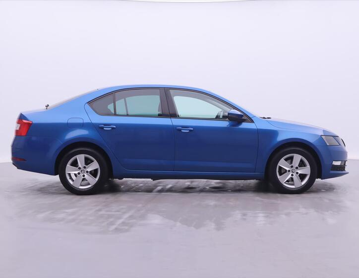Škoda Octavia 8