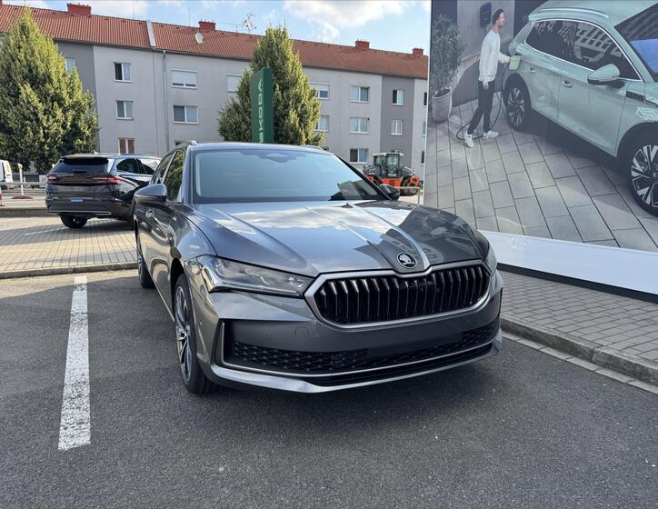 Škoda Superb 2