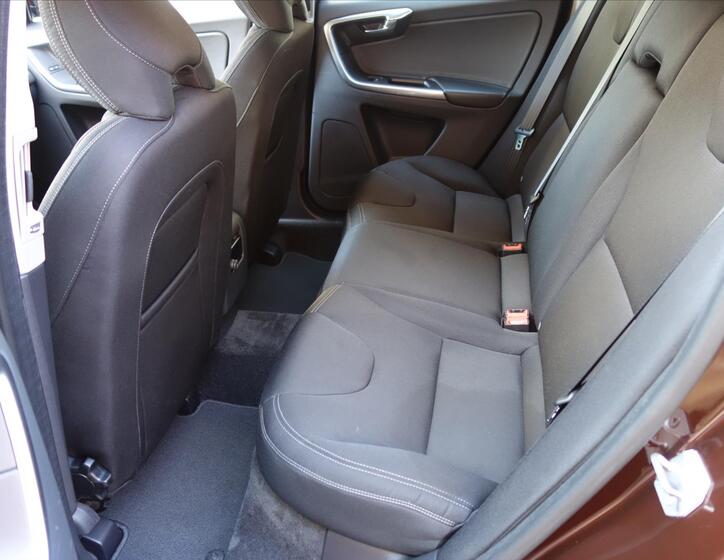 Volvo XC60 45
