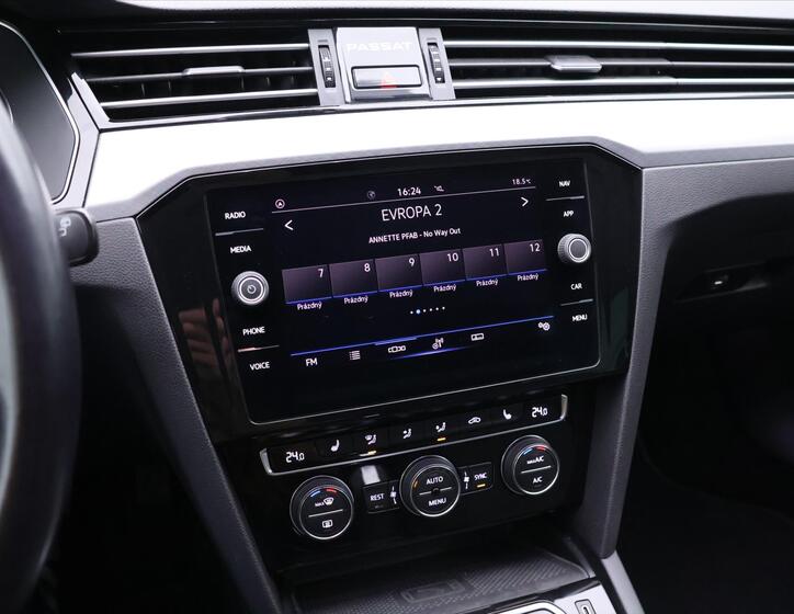 Volkswagen Passat 21