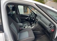 Ford S-MAX 9