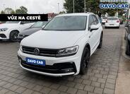 Volkswagen Tiguan 1