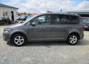 Volkswagen Touran 4