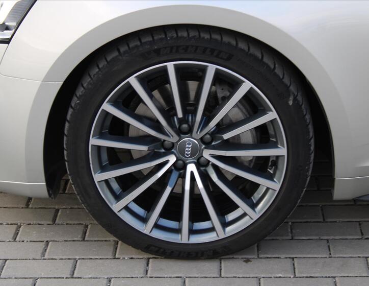 Audi A5 9