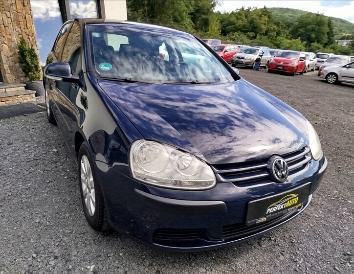 Volkswagen Golf 9