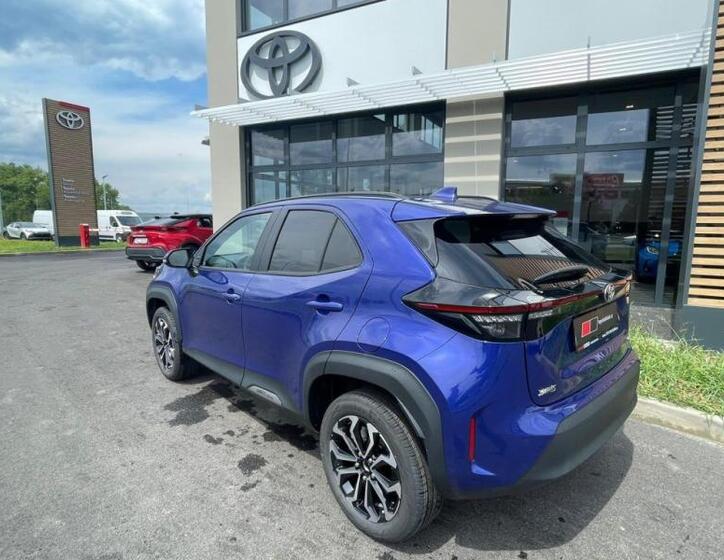 Toyota Yaris Cross 3