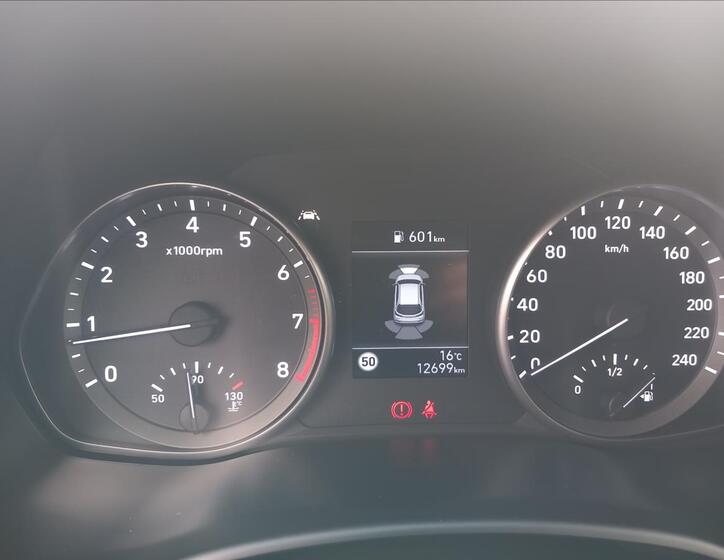 Hyundai i30 13
