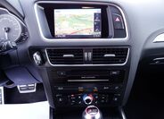 Audi SQ5 8