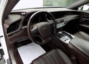 Lexus LS 500 12