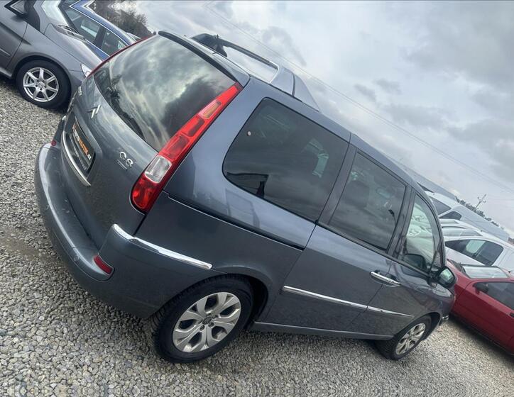 Citroën C8 5