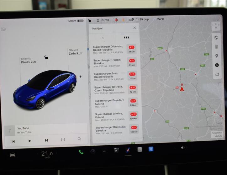 Tesla Model 3 28