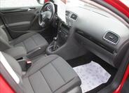 Volkswagen Golf 9