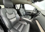 Volvo XC90 21