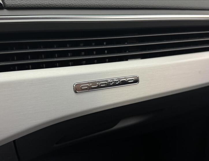 Audi A4 38