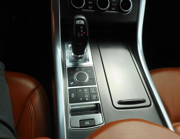 Land Rover Range Rover 21