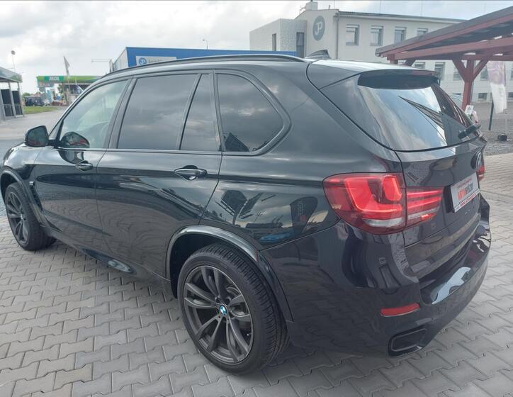 BMW X5 9