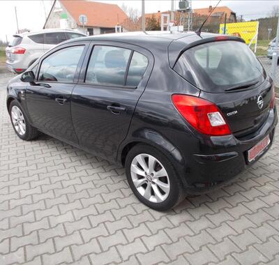 Opel Corsa 12