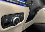 Mercedes-Benz Třídy V 11