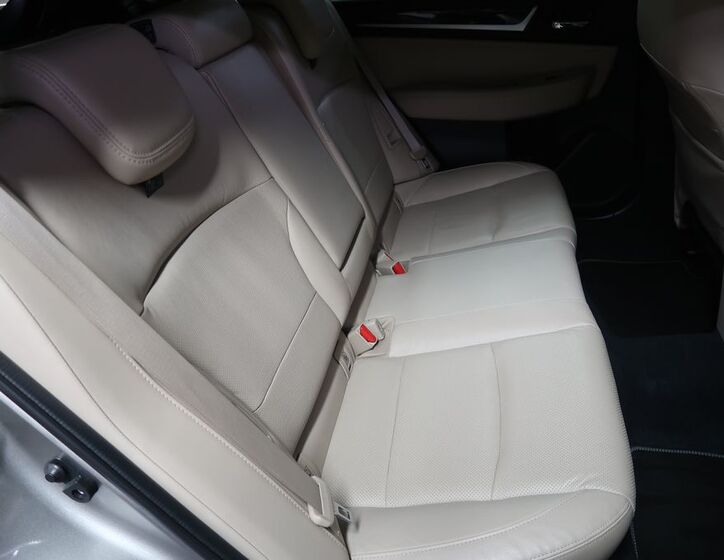 Subaru Outback 13