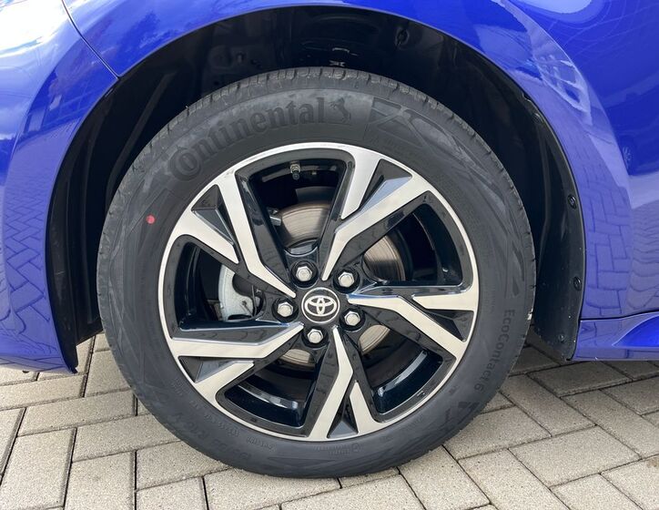 Toyota Yaris 24