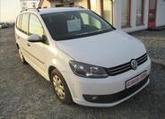 Volkswagen Touran 1