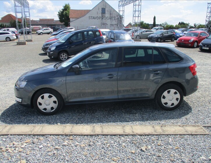 Škoda Rapid 9