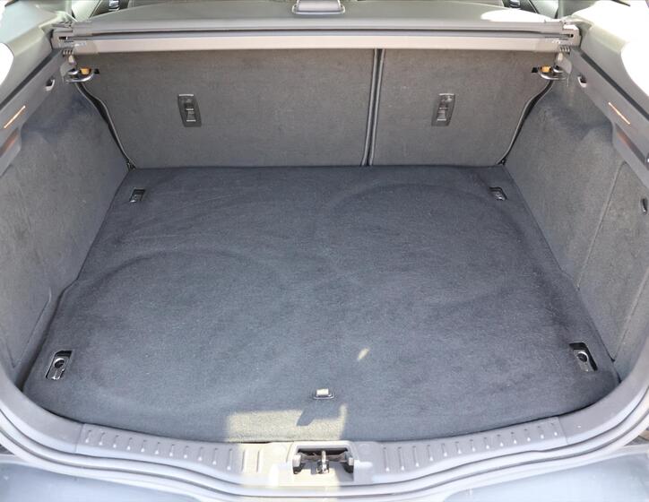 Ford Focus 10