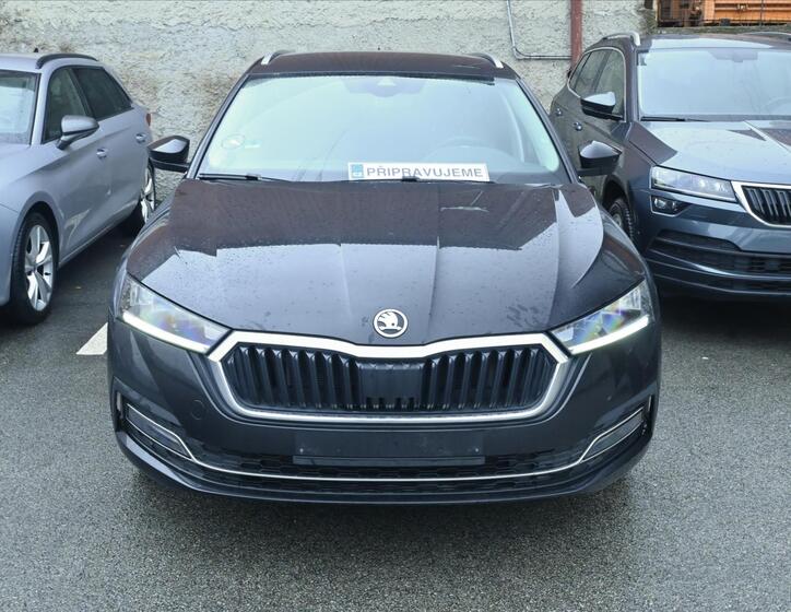 Škoda Octavia 1