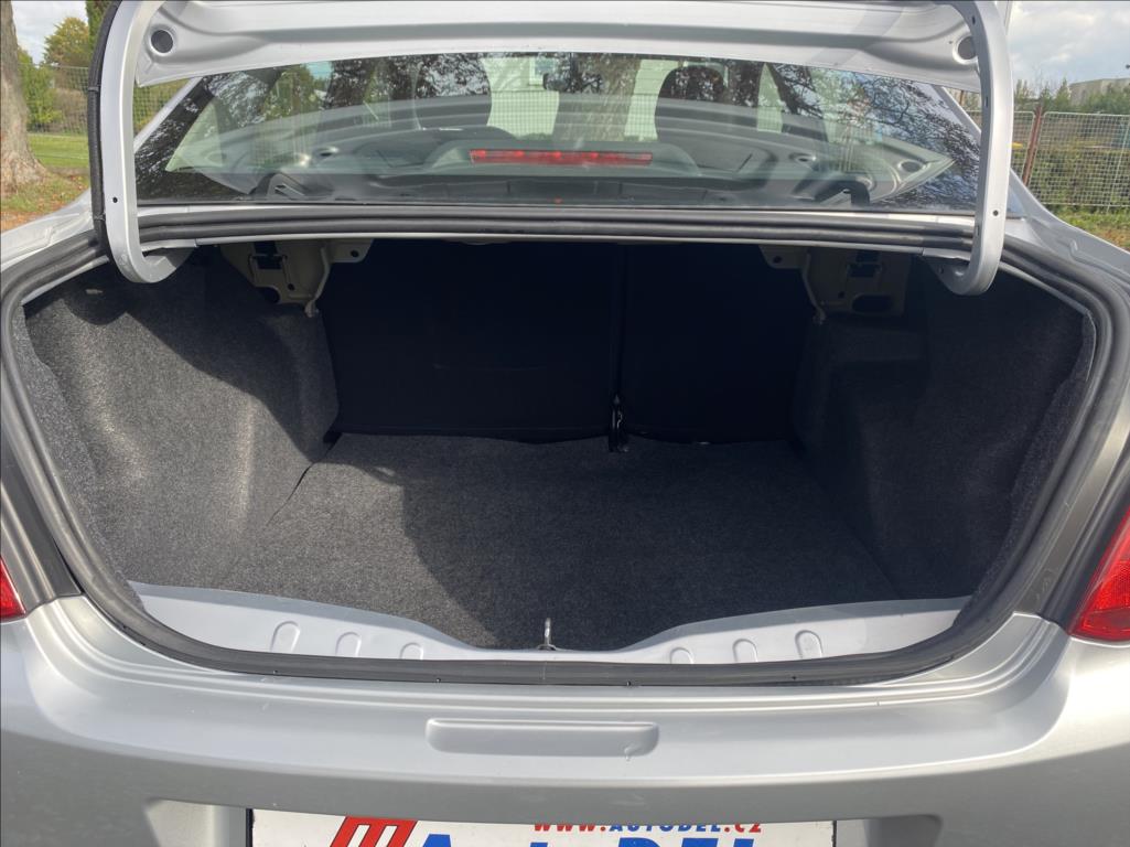Peugeot 301