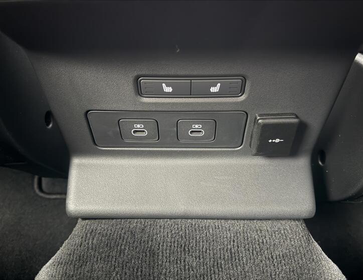 Land Rover Range Rover Velar 20