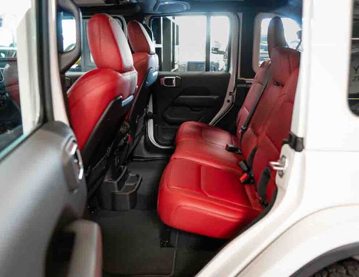 Jeep Wrangler 34