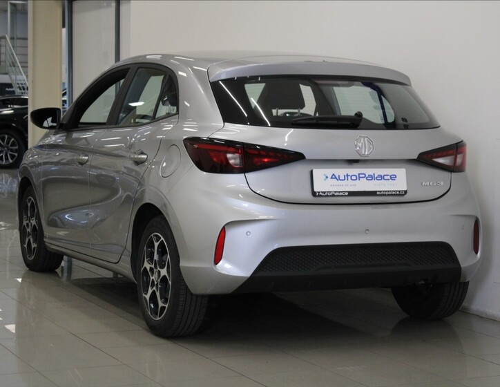 MG MG3 3
